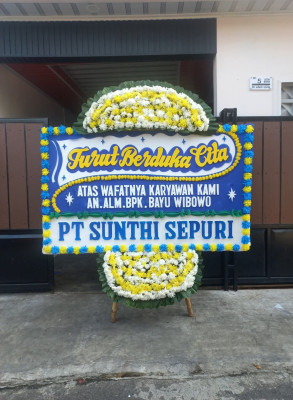 Papan Bunga Duka di Huta Koje